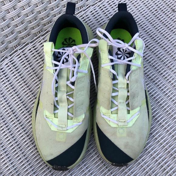 Nike Shoes - Nike Crater Impact sneakers size 7Y (8.5) Women’s DB3551-310
